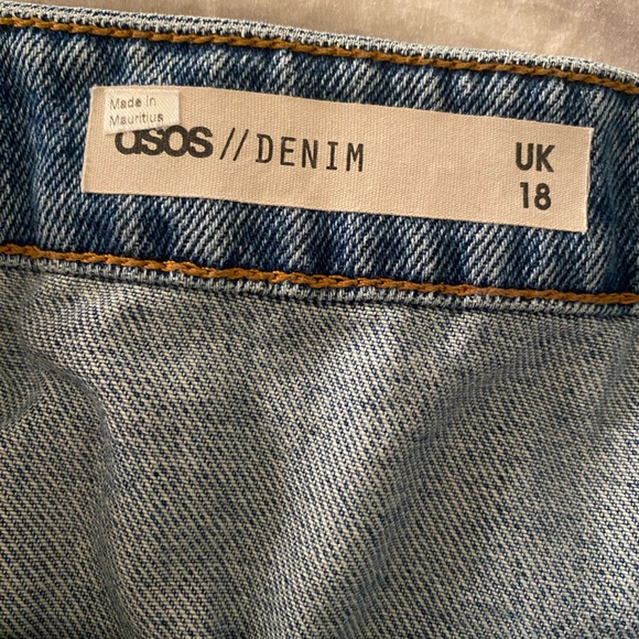 ASOS DESIGN Curve Denim Wrap Skirt in Midwash Blue, Size 14 - Picture 8 of 9